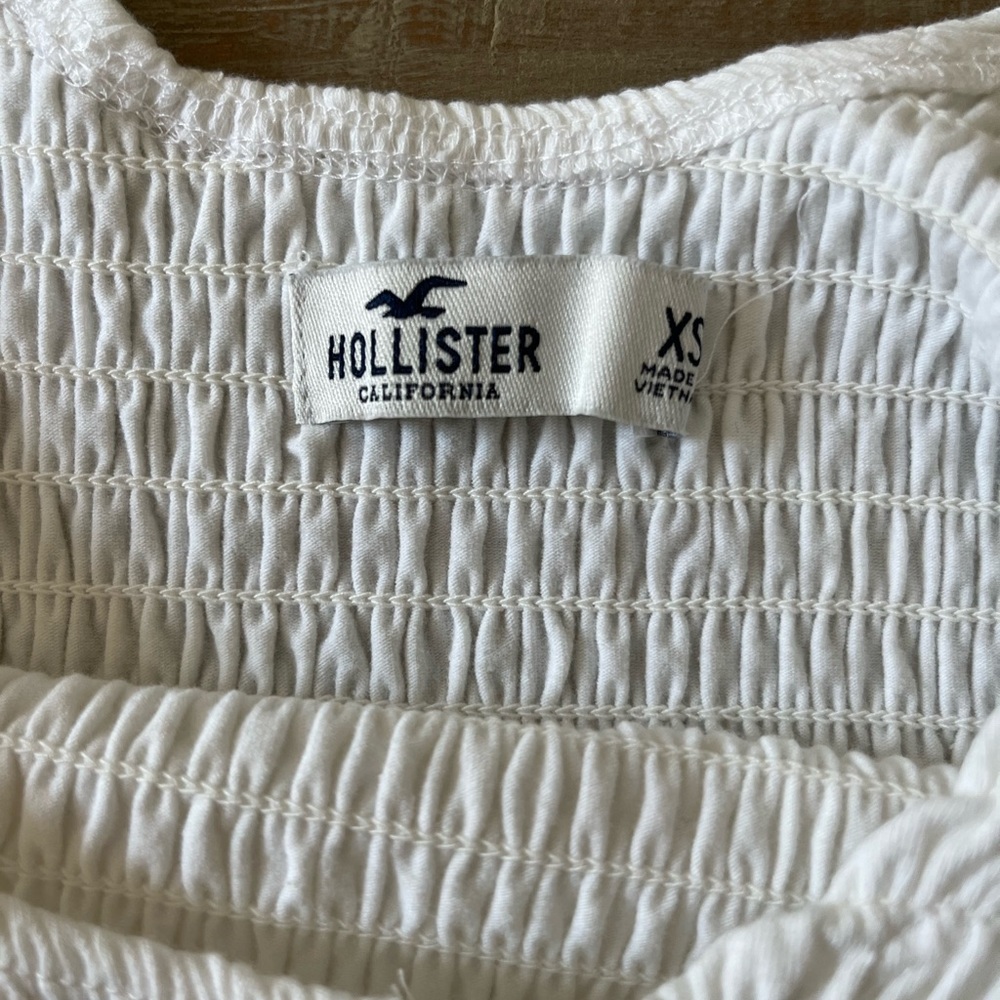 Basic White Tank - Picture 3 of 3